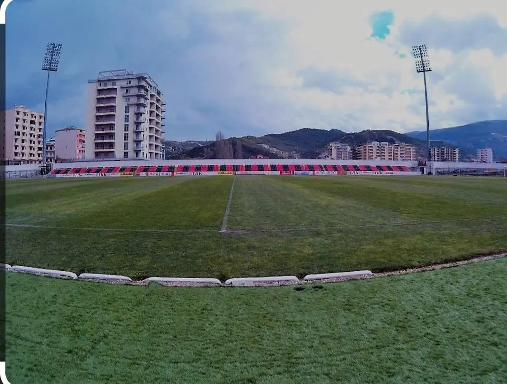 Ajsi Apartament Vlorë 公寓